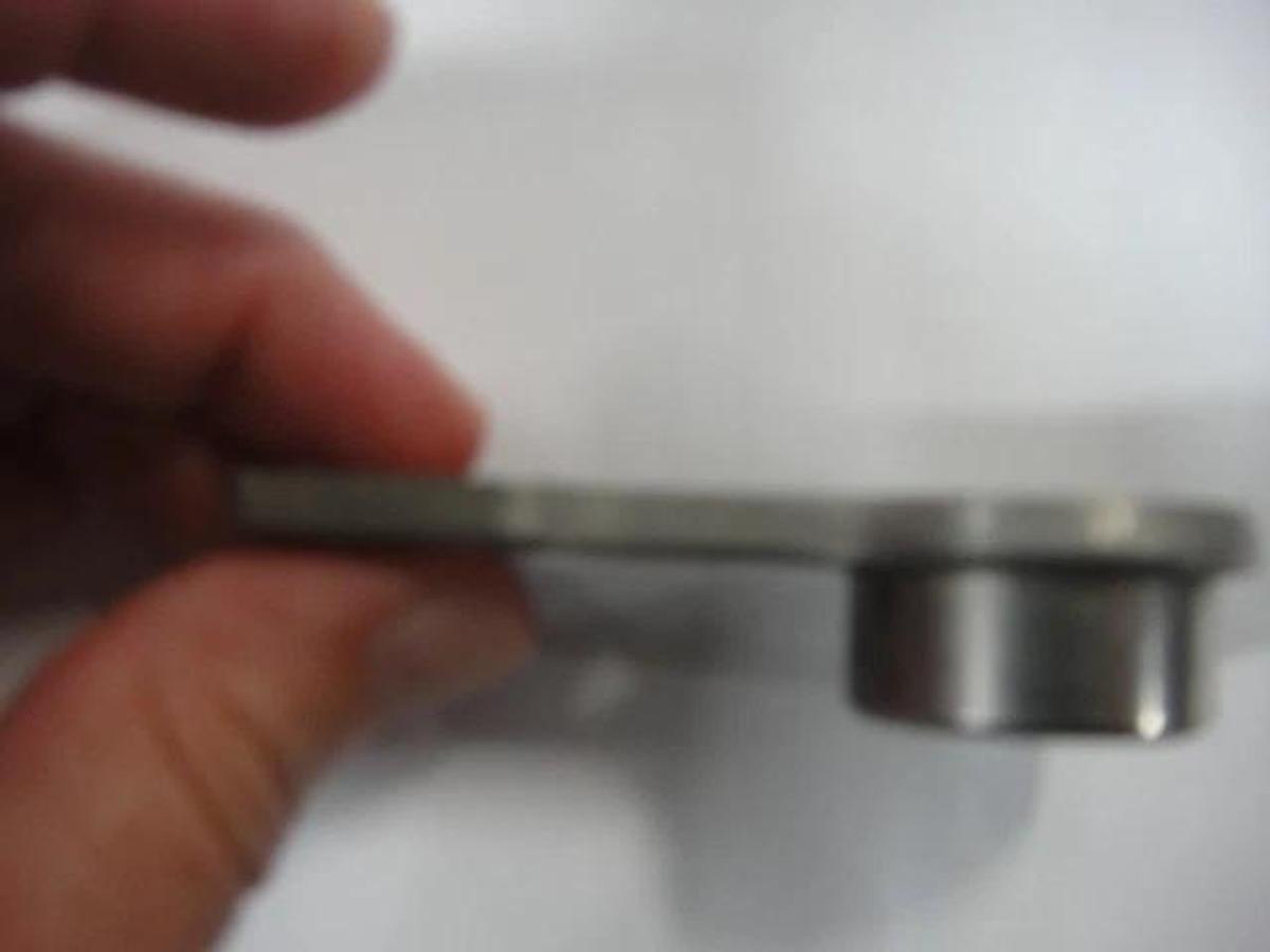 Hamada Ductor Roller Bracket, Part #7403-06006B