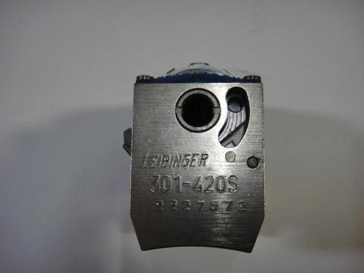 Straight Numbering Heads