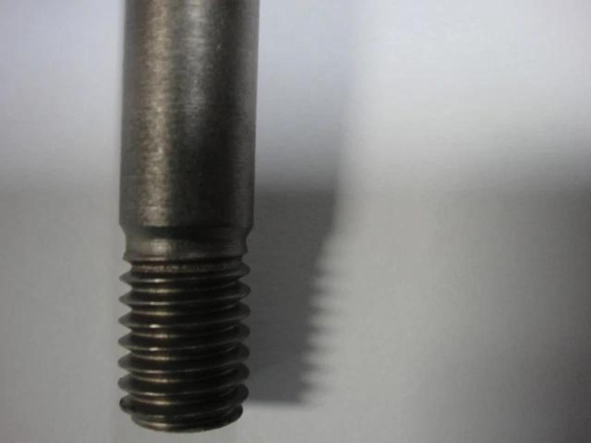 Hamada Micro Adjustment Bolt, Part #I26-32-3