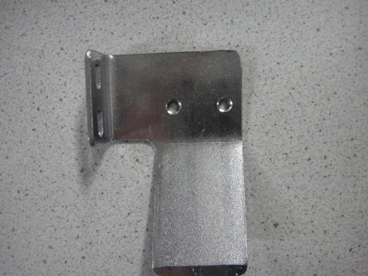 Hamada Paper Retainer Bracket, Part #H15-15-3