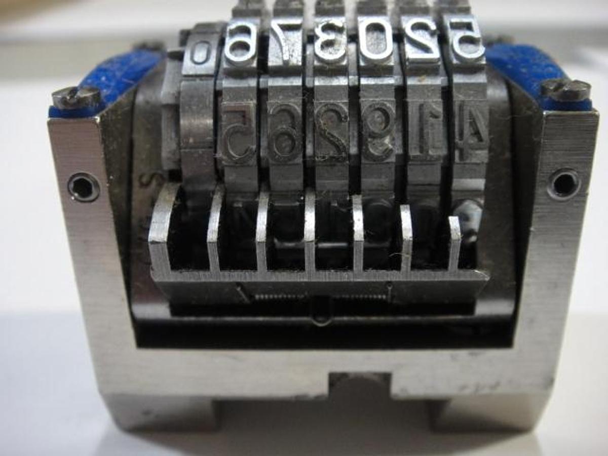 Straight Numbering Heads