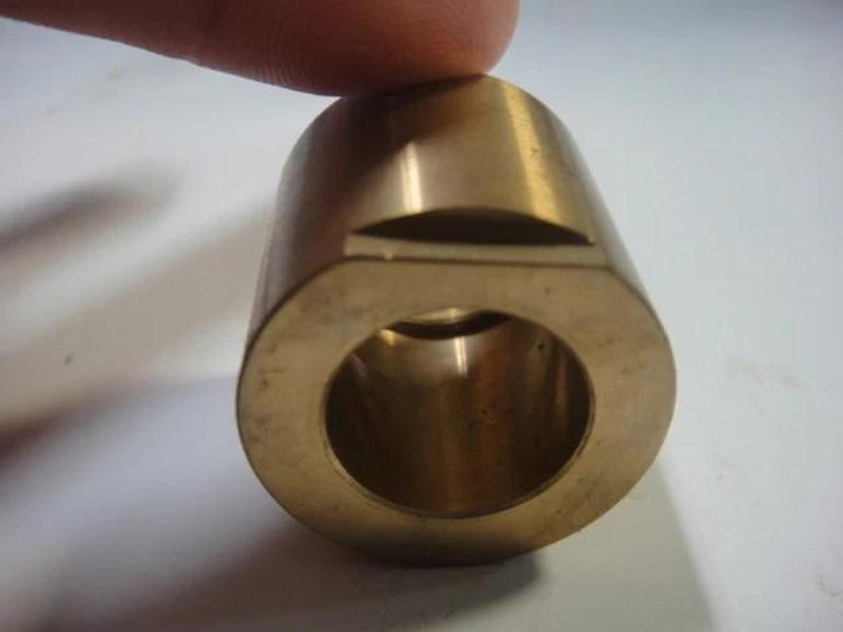 Hamada 611/612 Distributor Roller Bushing, Part #CP03-15