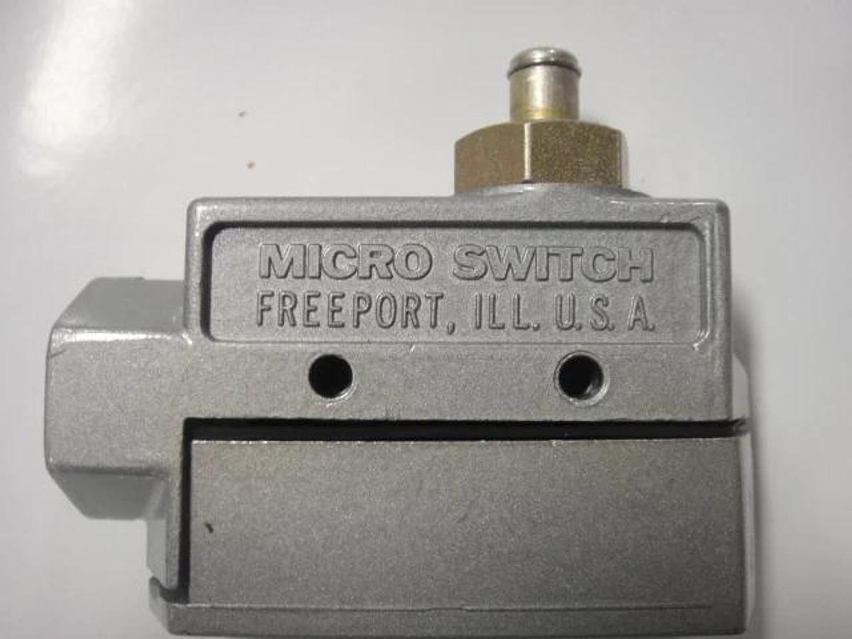 Honeywell Enclosed Micro Switch, Top Actuator, SPDT