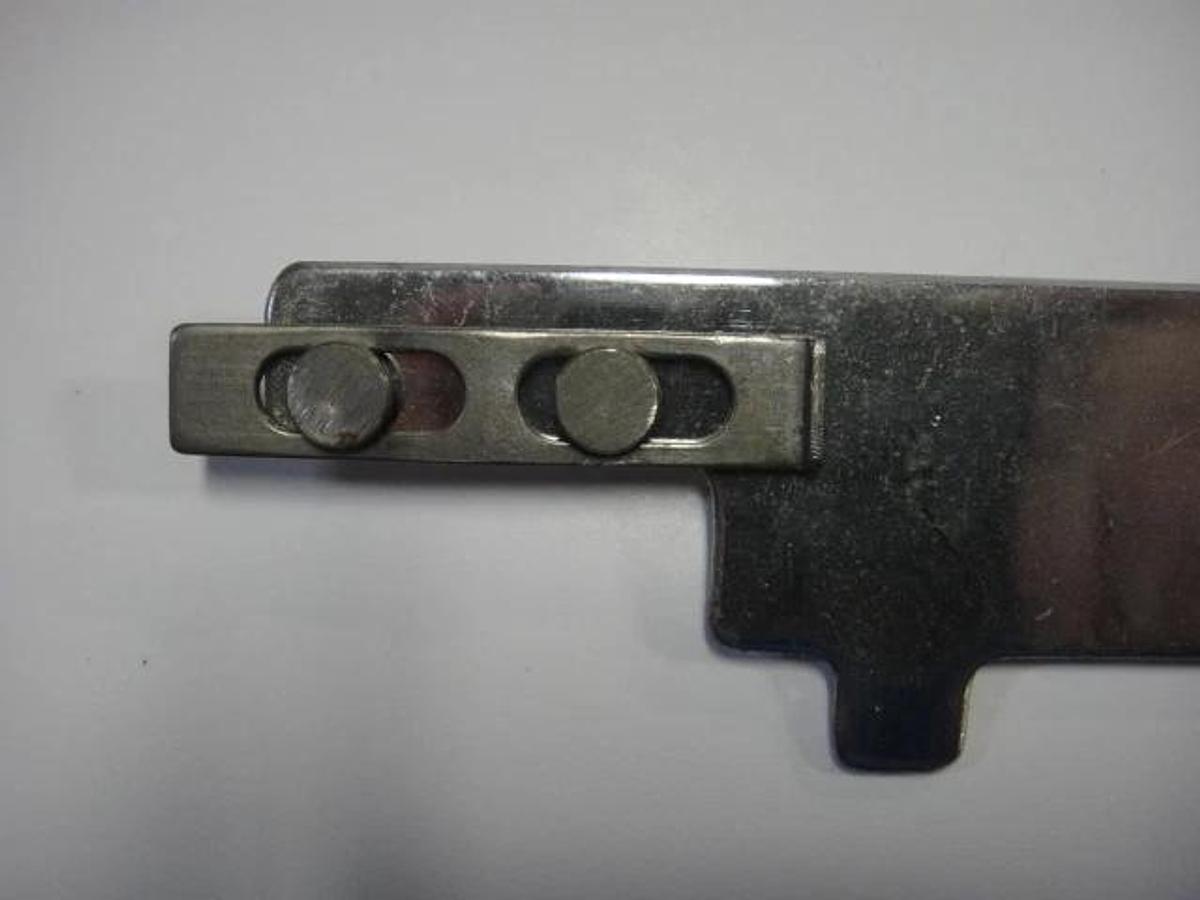 Hamada Hook Plate Off Center, Part #MC04-18B