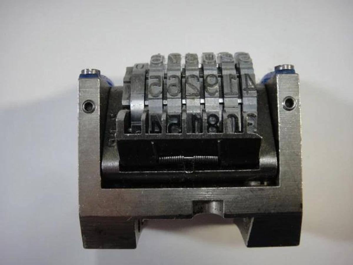 Straight Numbering Heads