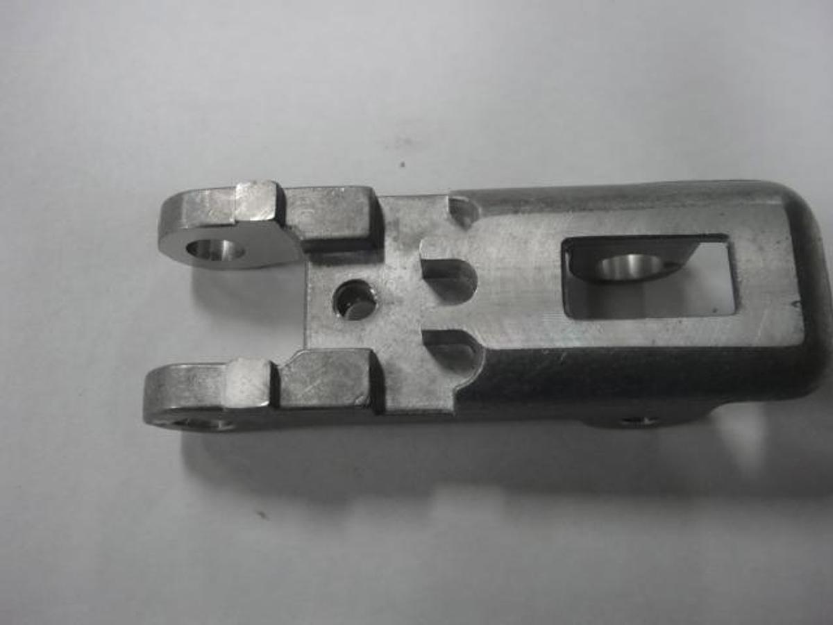 Used Hamada Upper Roller Bracket OPS, Part #H37-20-3