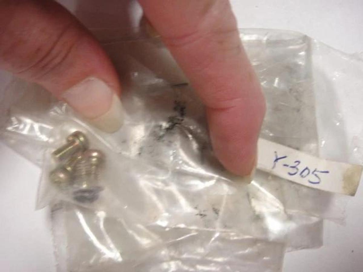 Used Davidson Binder Head Screw, Part #Y-305