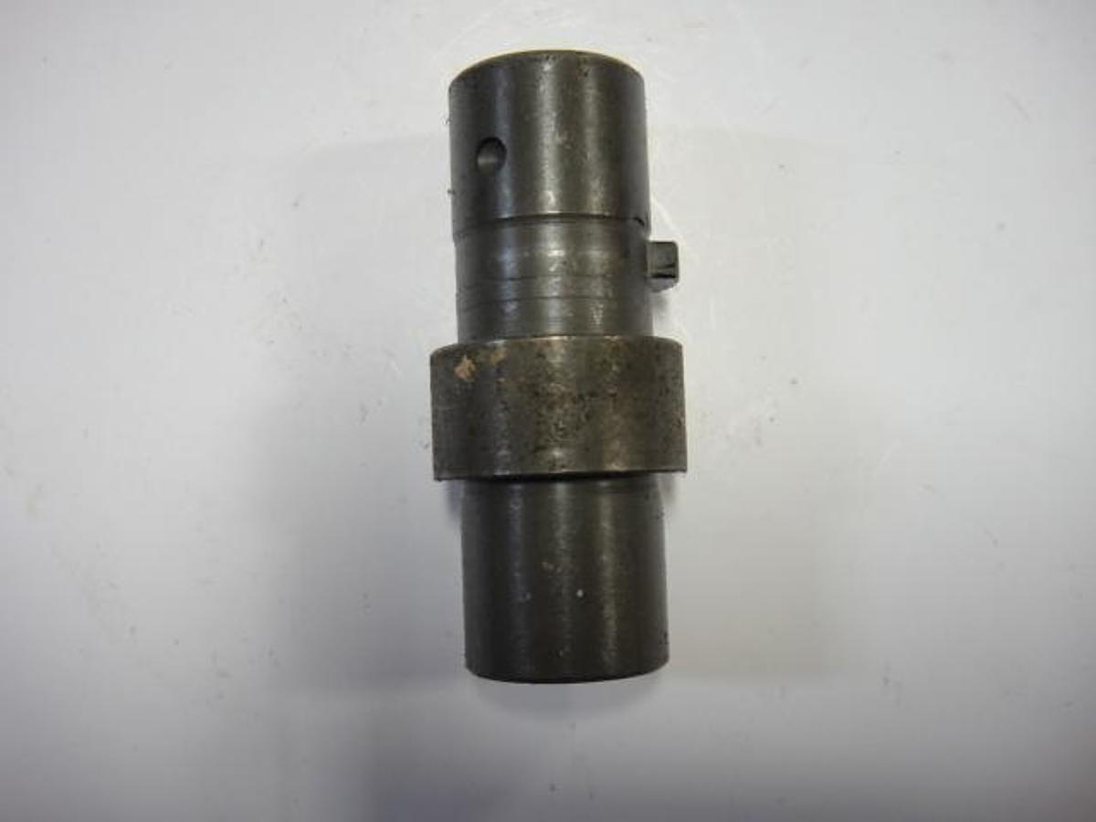 Hamada Form Roller Hub (500, 600, 700, 800DX, 800SX), Part #I18-51-3