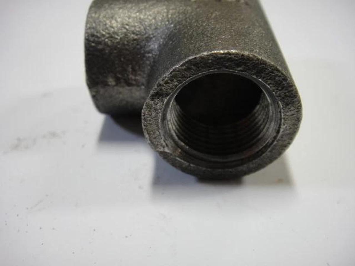 Hamada Tee 3/8, Part #H19-04-3