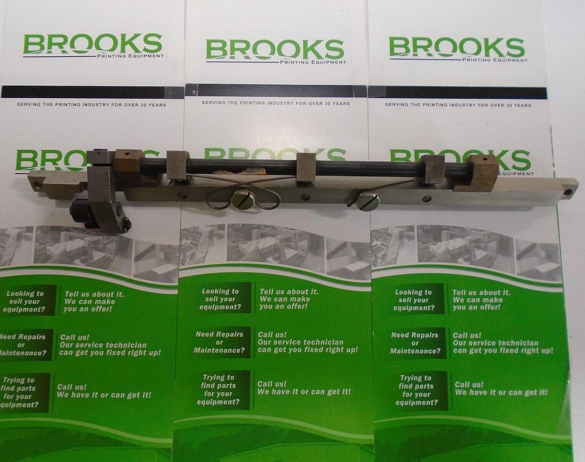 AB Dick 8800 Gripper Bar Assembly, 1 to 1 Chain Delivery Part #016646