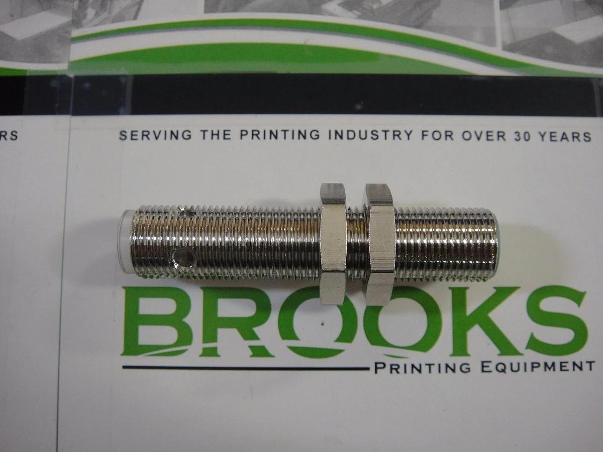 Siemens Inductive Proximity Switch, Part #3RG4112-3AG02