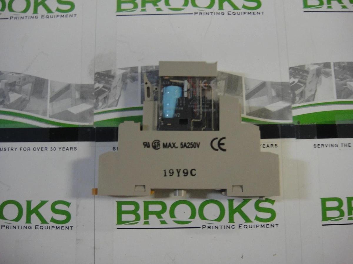 Omron Relay with Base, Part #19Y9C