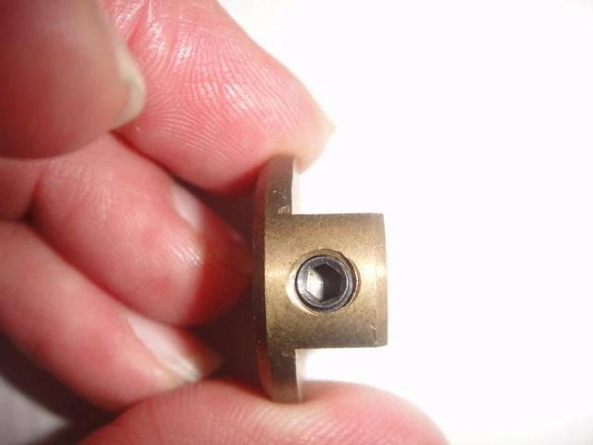 Hamada Dampening Distributor Roller Bushing, Part #R13-28-01-3