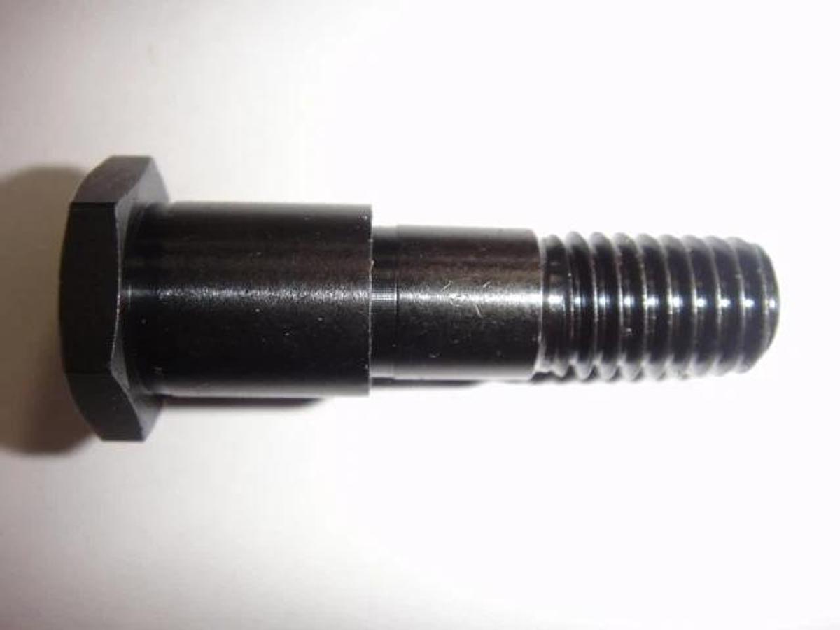 Hamada Shoulder Screw (HSS1) 1 3/8", Part #G26-81-3