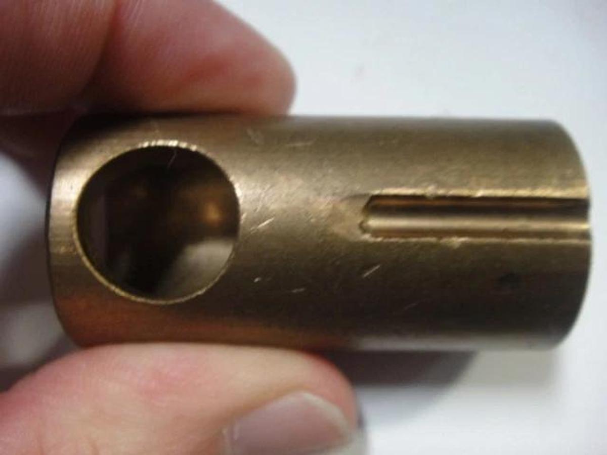 Hamada Bushing with Hole for Crestline, Part #X07-120871