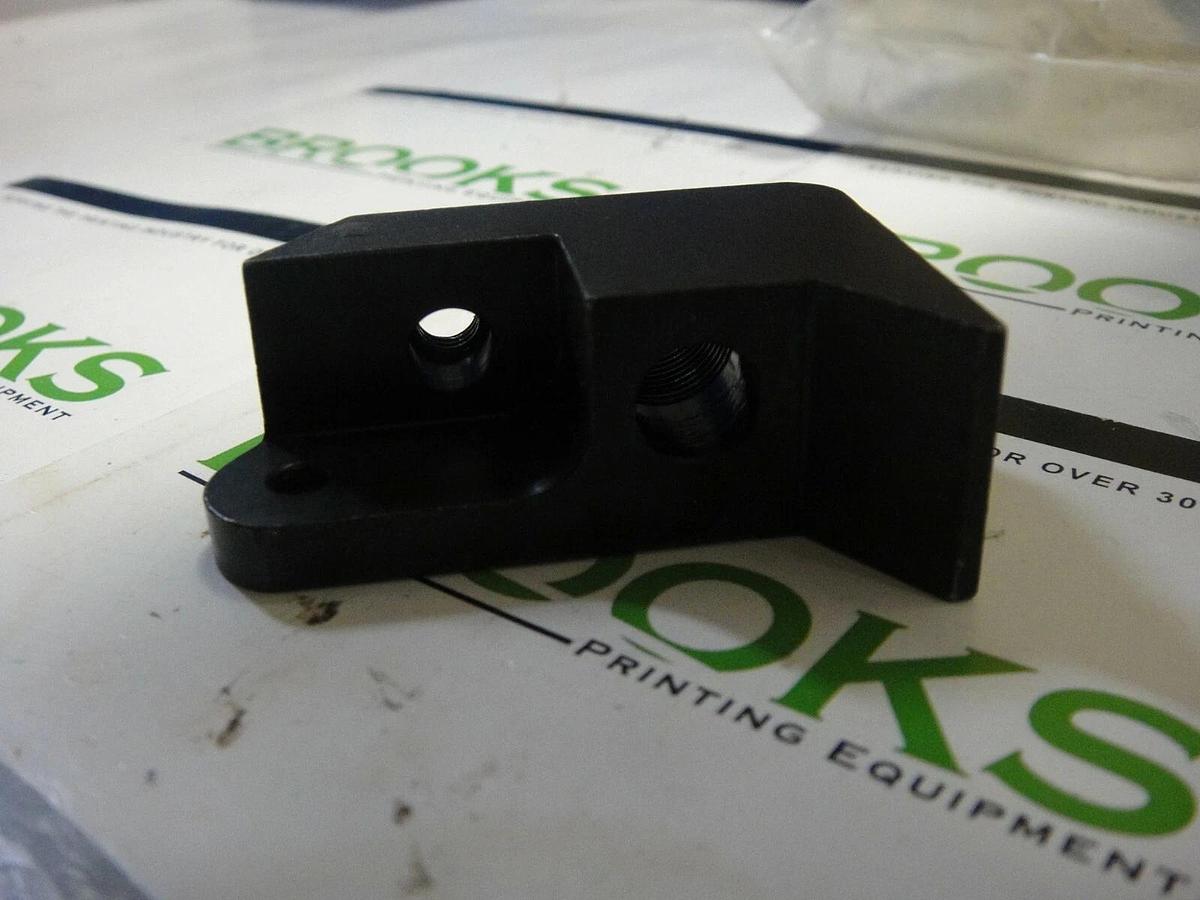 Heidelberg Latch, Part #A101010101