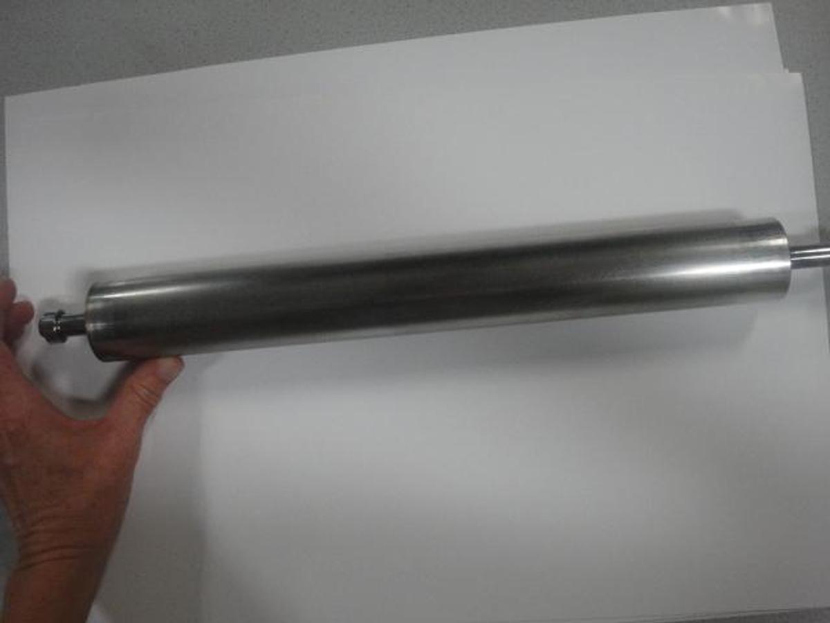 Hamada Dampening Distributor Roller, Part #CP11-28C