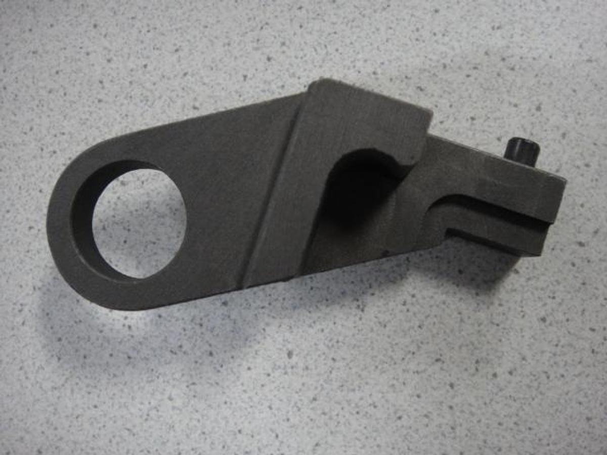 Hamada Distributor Roller Bracket, Part #I24-28-1A-3