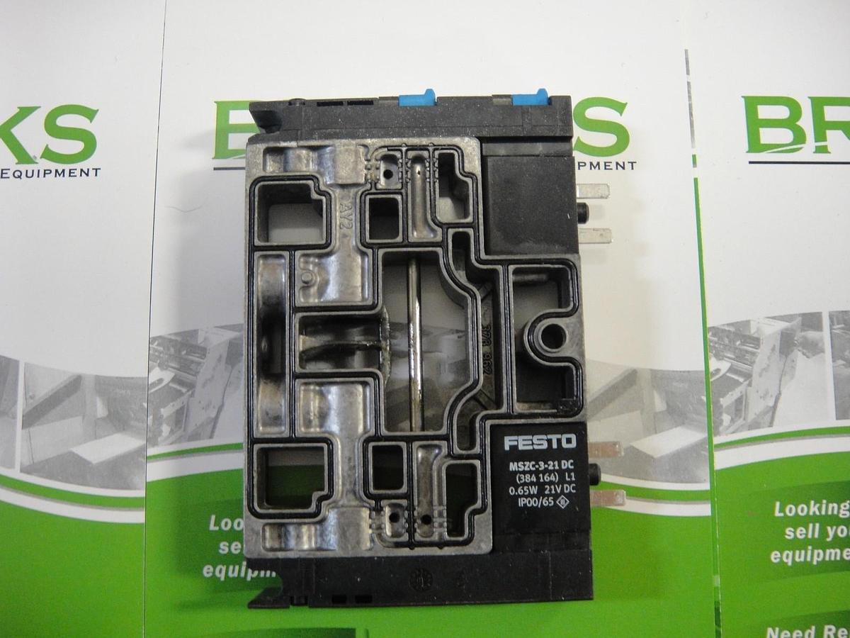Used Festo Solenoid Valve, Part #CPV14-M1H-2X3015-1/8