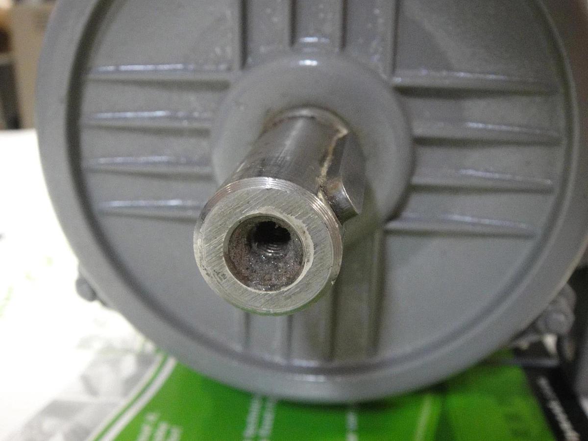 Used Lenze Motor, Type:DERABRO80-12