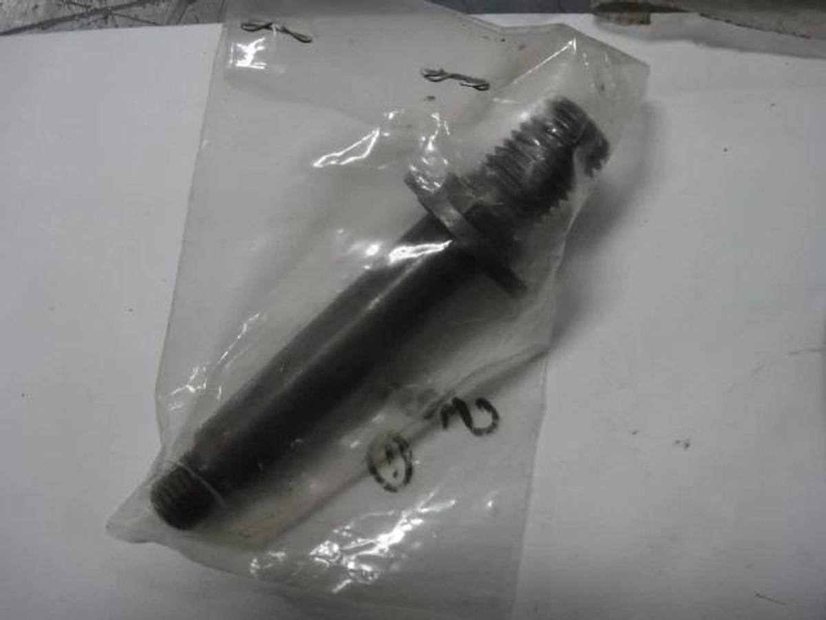 Used Hamada Pulley Shaft, Part #CM05-71