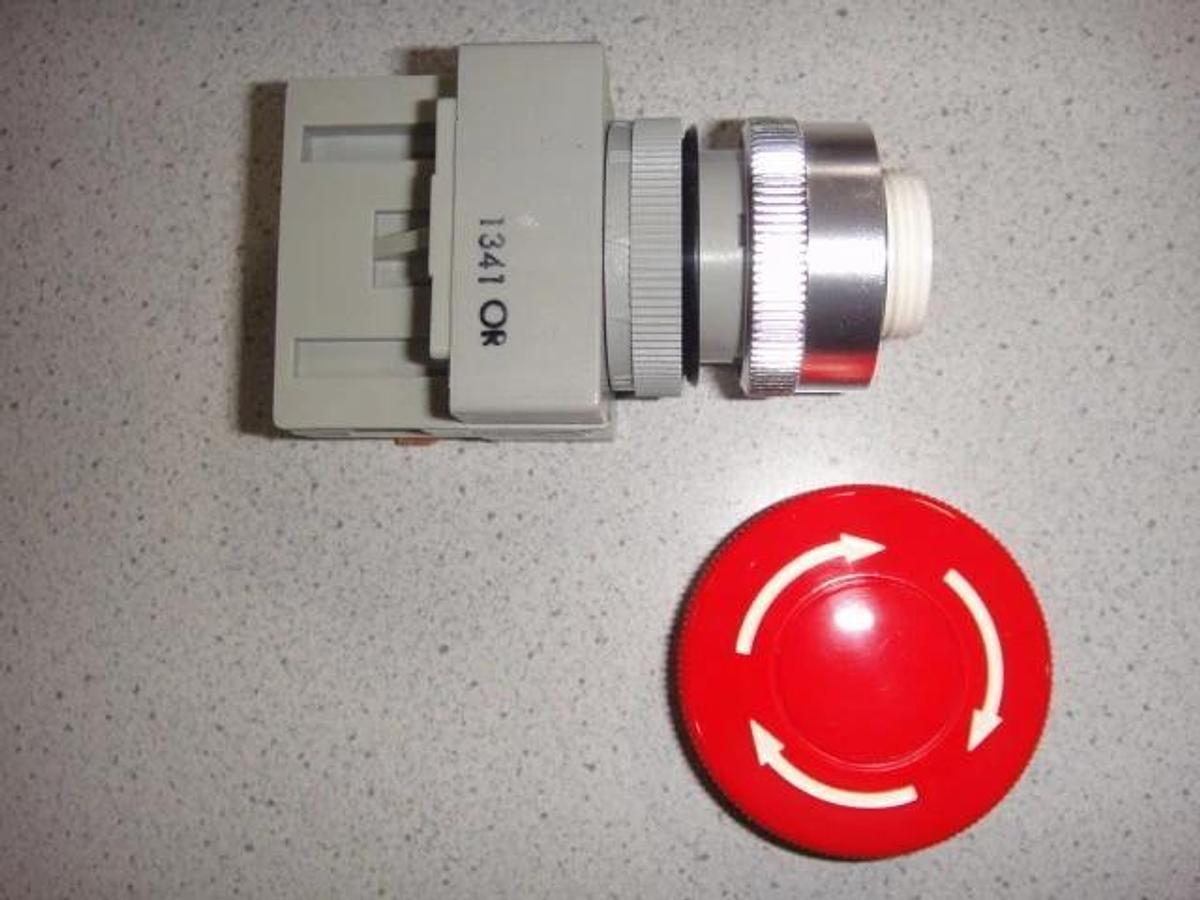 Used Hamada Push Switch (HEL1) Contro,l Unit, (Type AVW 401-R), Part #E13-95-02-3