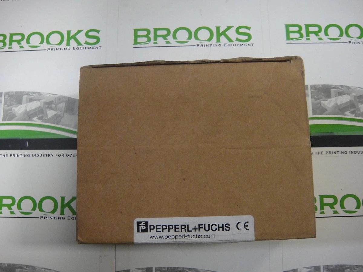 Pepperl + Fuchs Retroreflective Sensor, Part #1146-42