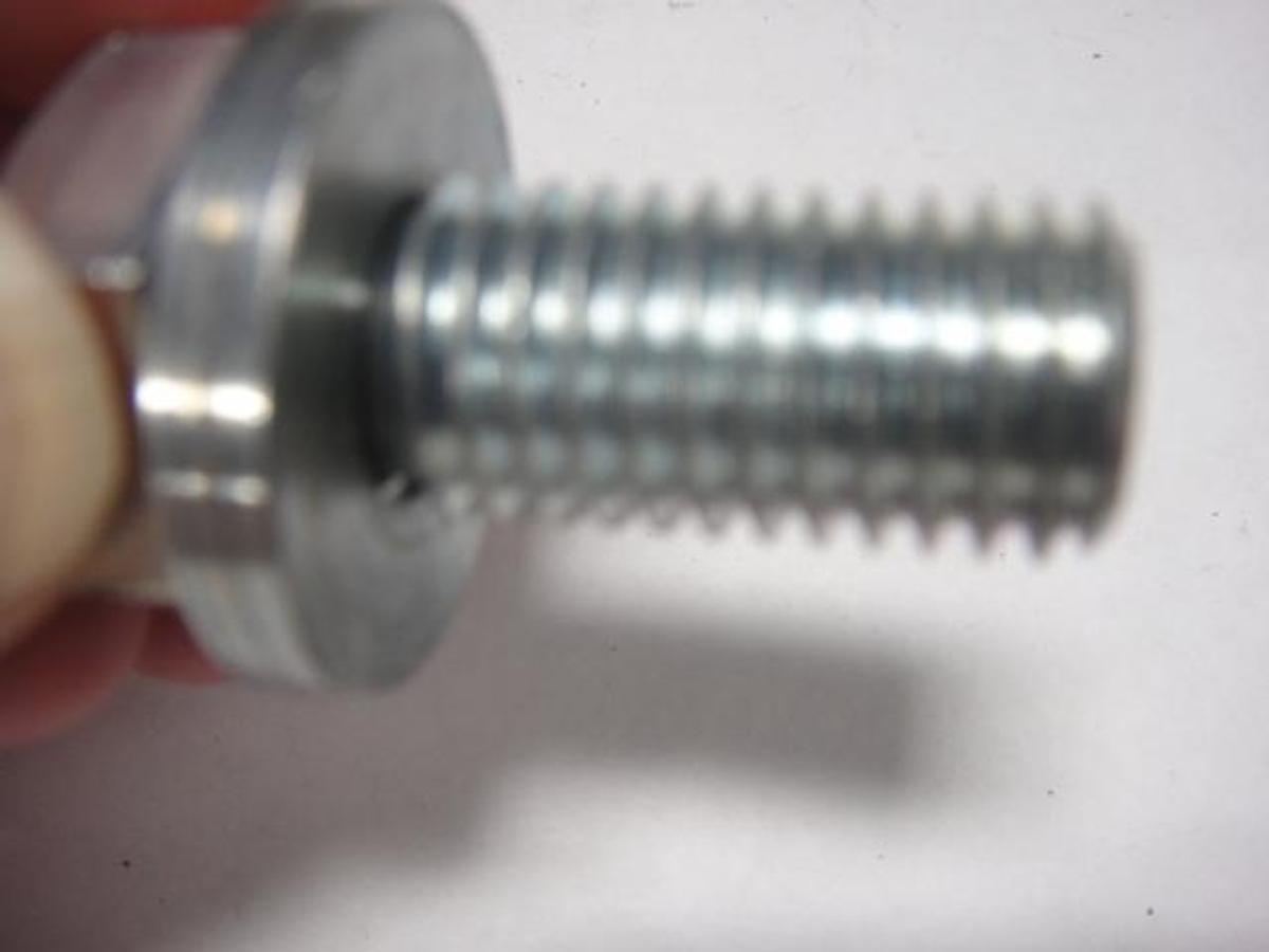 Used Heidelberg Knife Holding Screws, Part #HDM516916