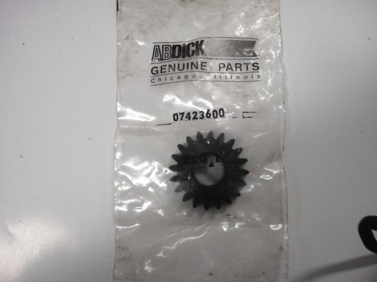 Used Itek Gear (F), Part #07423600