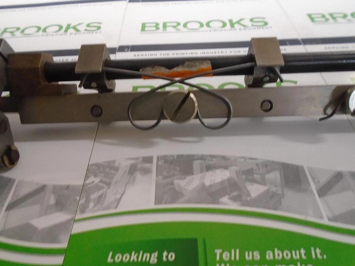 AB Dick 8800 Gripper Bar Assembly, 1 to 1 Chain Delivery Part #016646