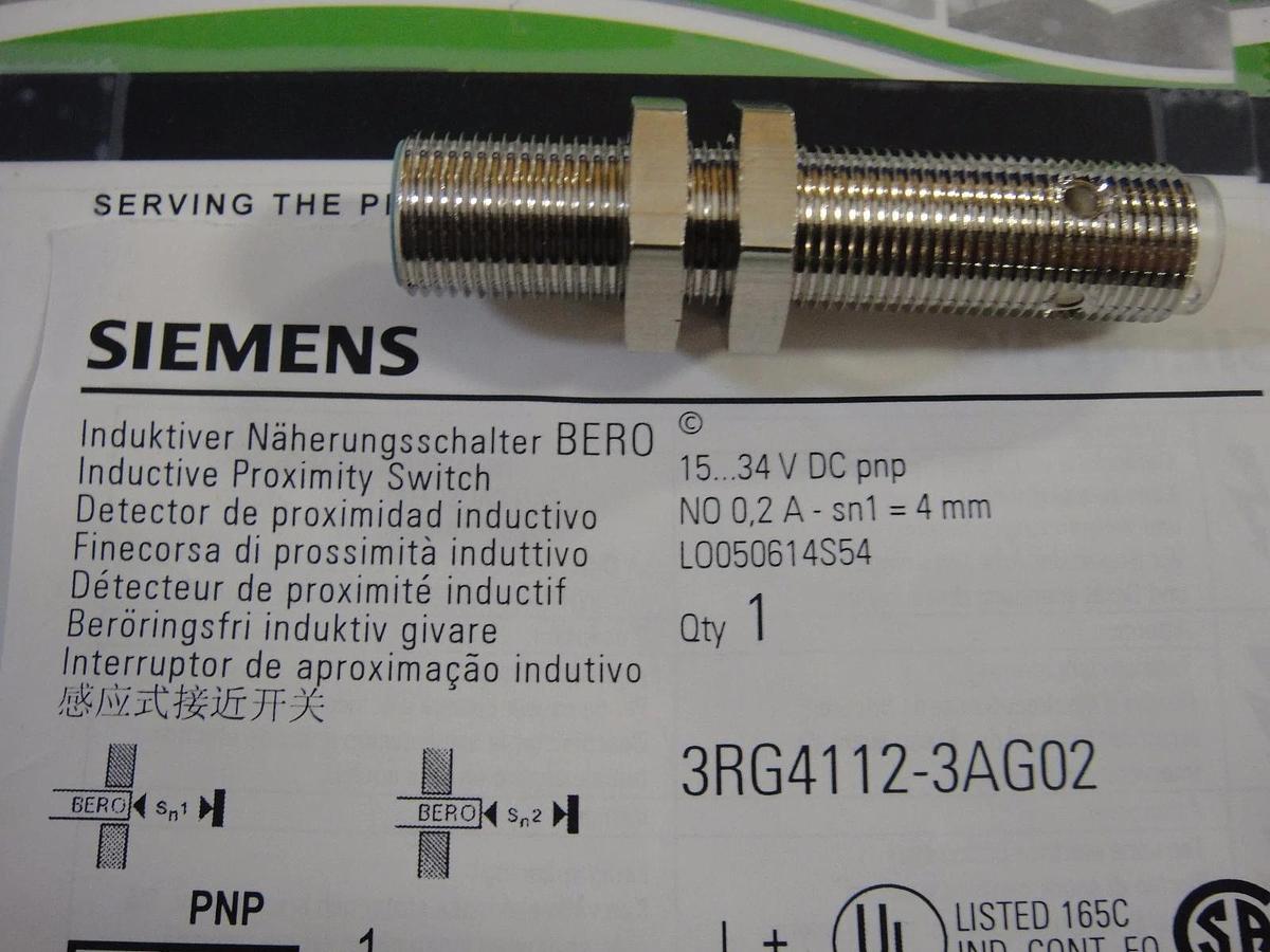 Siemens Inductive Proximity Switch, Part #3RG4112-3AG02