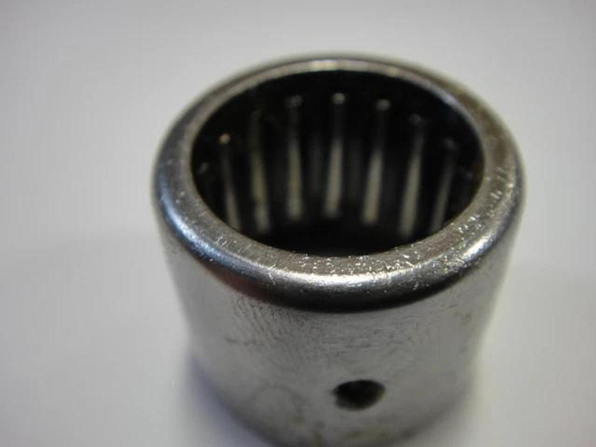 Heidelberg OEM Needle Bushing & Retaining Ring, Part #HDM492311