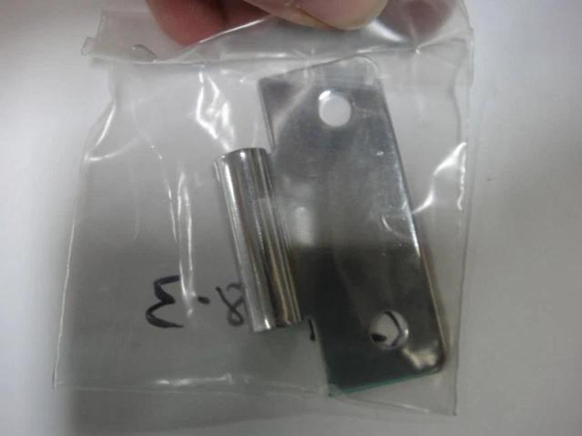 Used Hamada Hinge, Part #G09-08-3