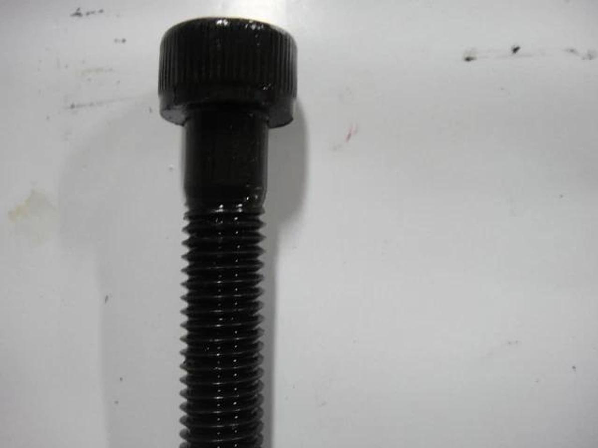 Hamada Screw,