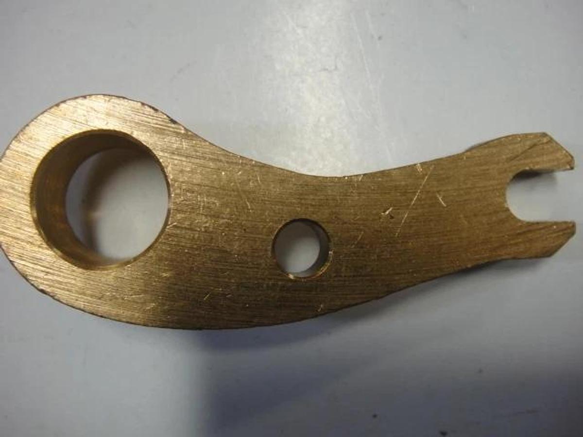 Hamada Ductor Roller Bracket NOPS (Large Hole 14 mm or 0.55"), Part #G05-48-01-3