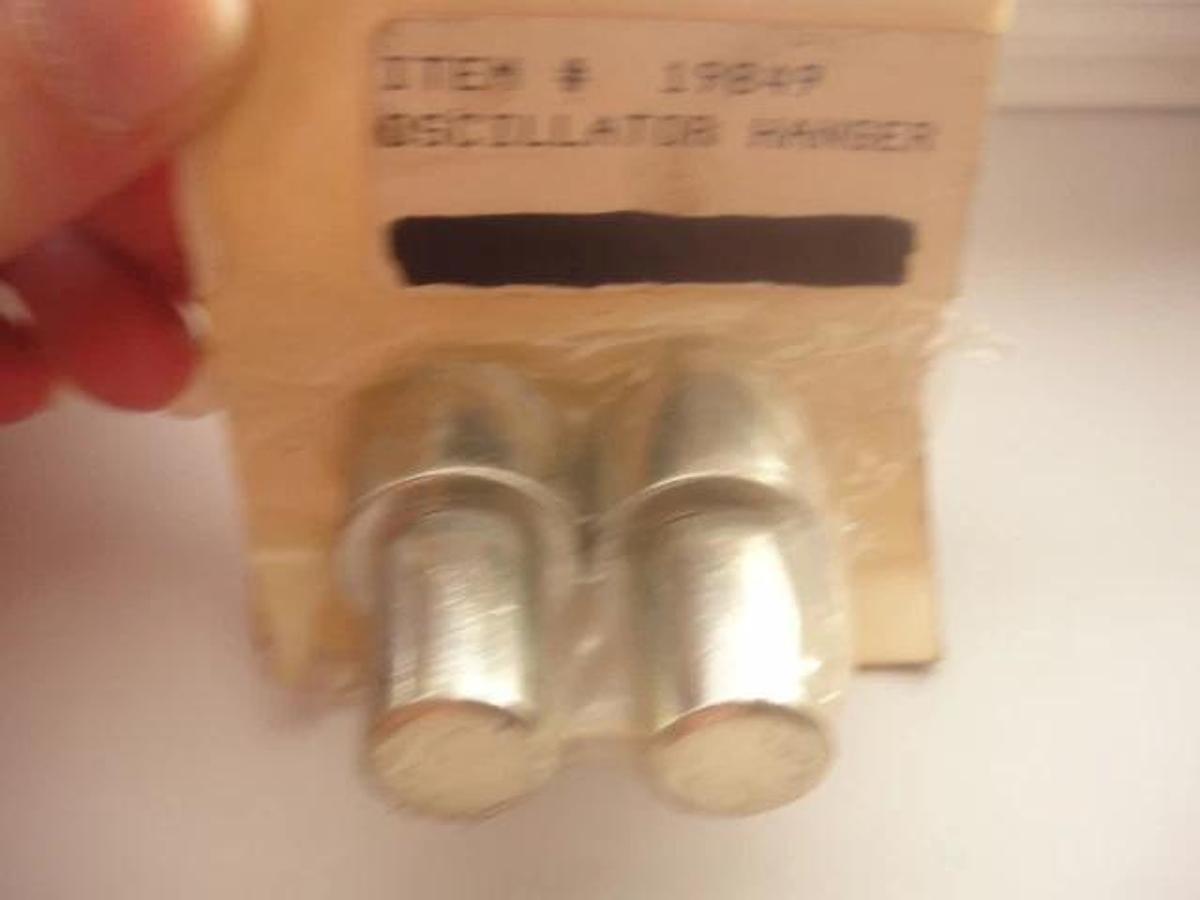 Used Hamada Oscillator Hanger (Short), Part #19849