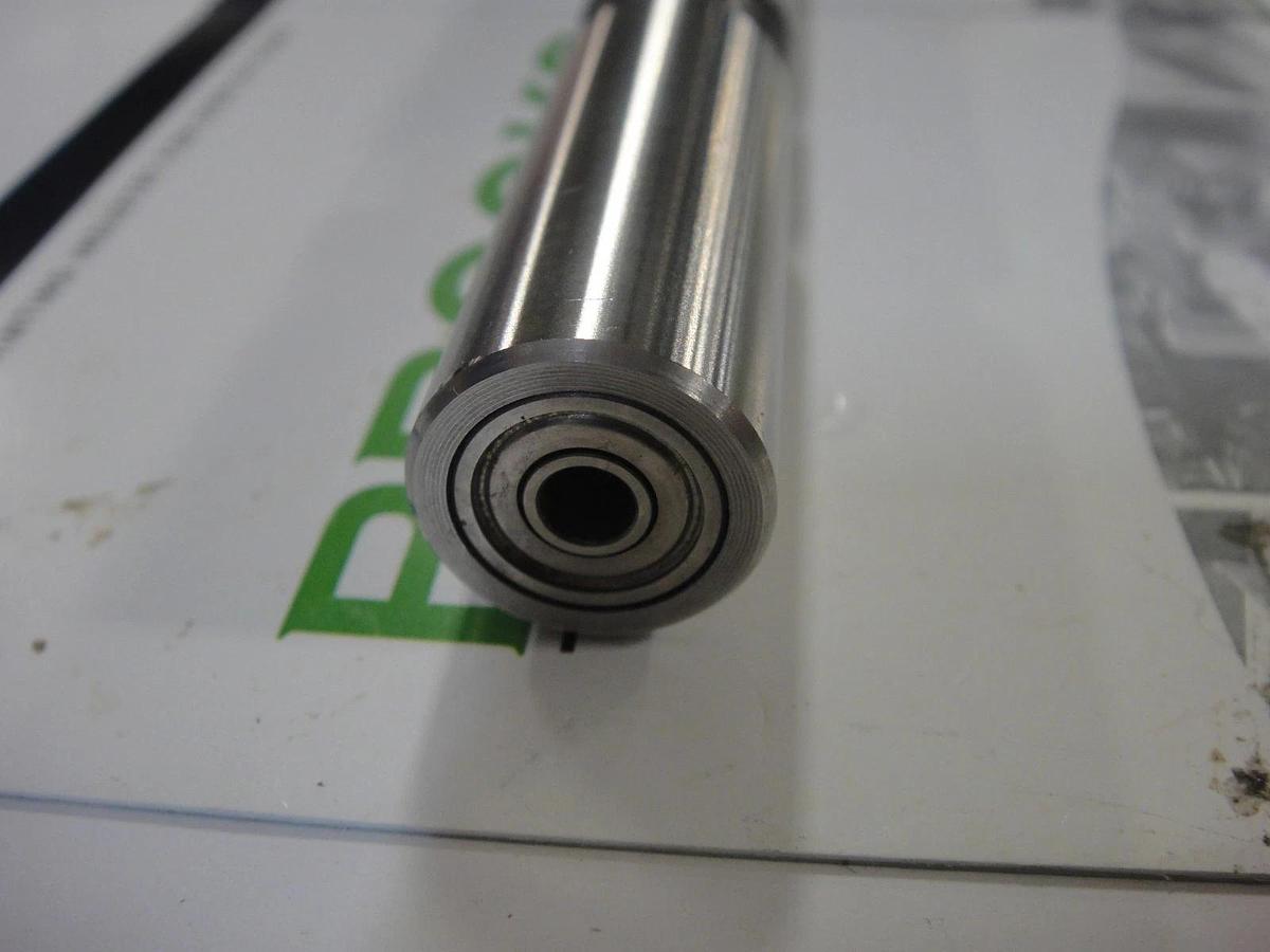 Hamada Upper Feed Roller with Bearings, Part #M04-03-1A-6