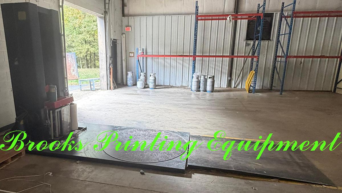 Used Wulftec WLP-200 Semi-Automatic Pallet Stretch Wrapper 