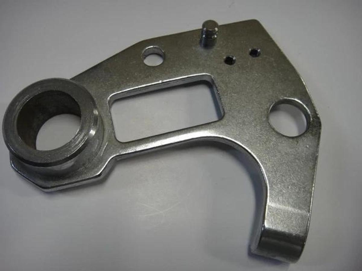 Hamada Ductor Roller Bracket, Part #PC18-21A