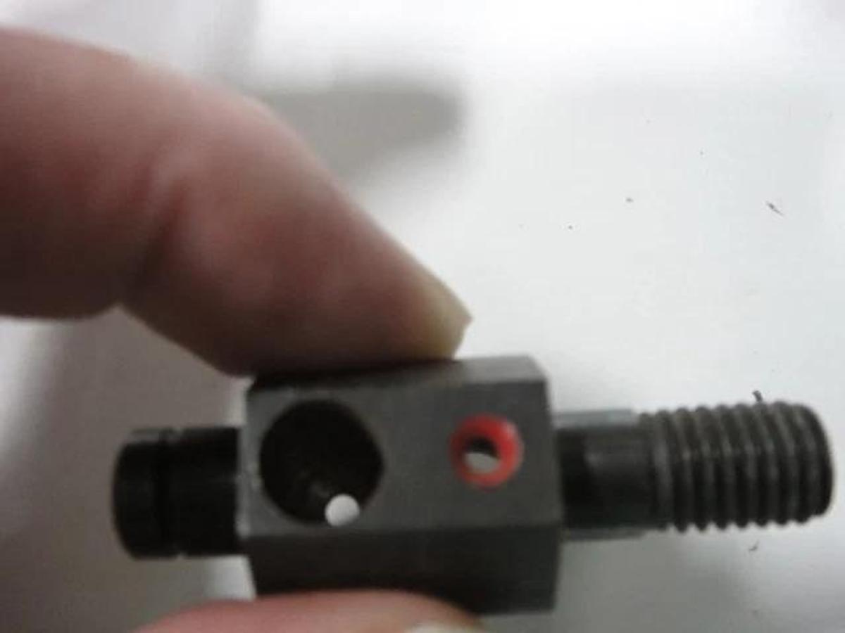 Hamada Ring Stud Post THD