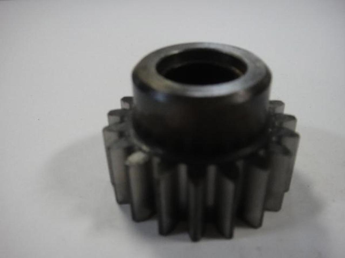 Hamada Idle Gear with Bushing, Part #R51-53-1A-3