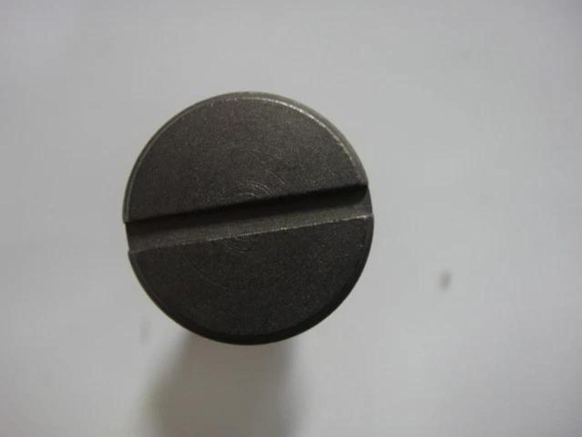 Hamada Eccentric Stud