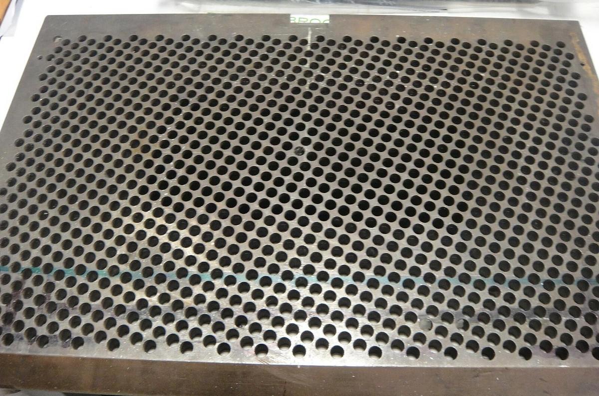 Used Kluge EHD 14 x 22 Honey Comb Chase