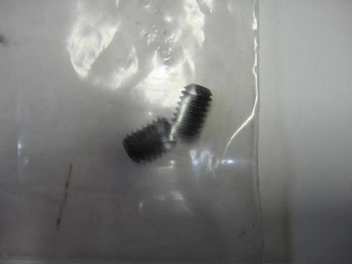 Used Heidelberg Grub Screw For Delivery, Part #00.520.0003