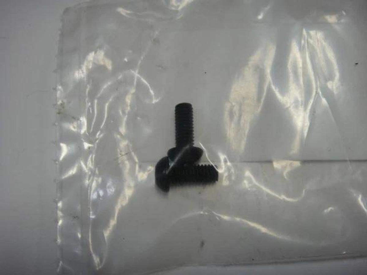 Used Ryobi 3200 Gripper Screws, Part #5330-90-670