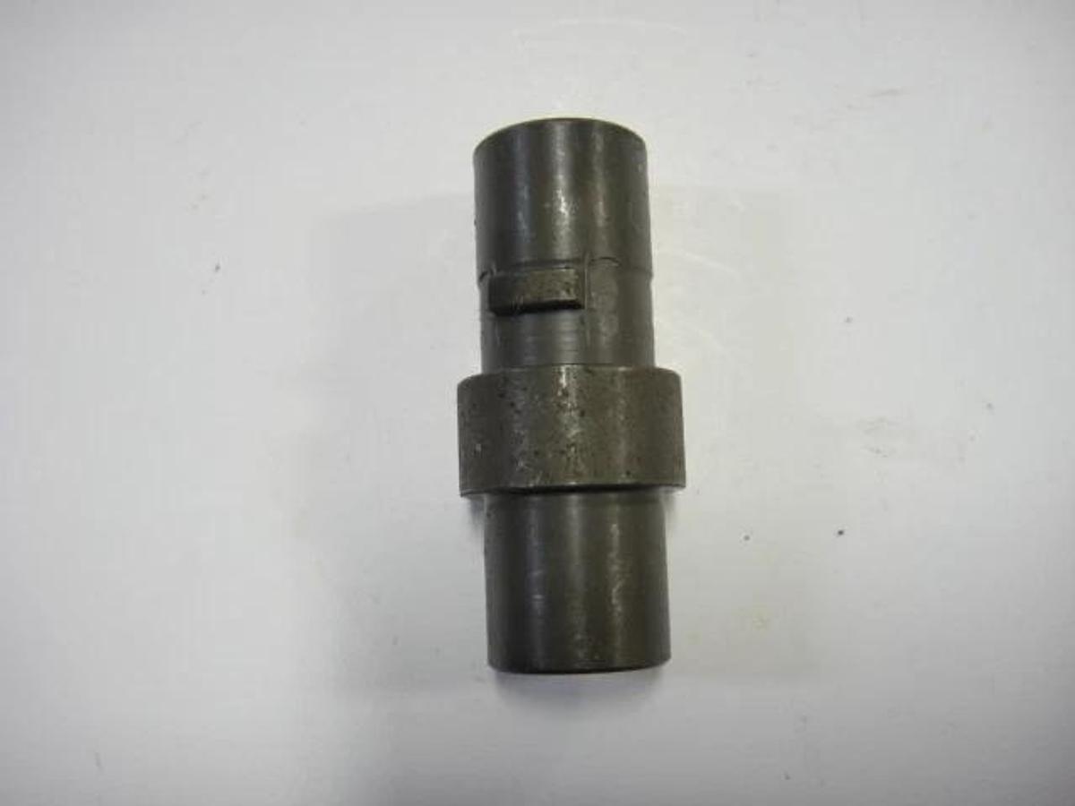 Hamada Form Roller Hub (500, 600, 700, 800DX, 800SX), Part #I18-51-3