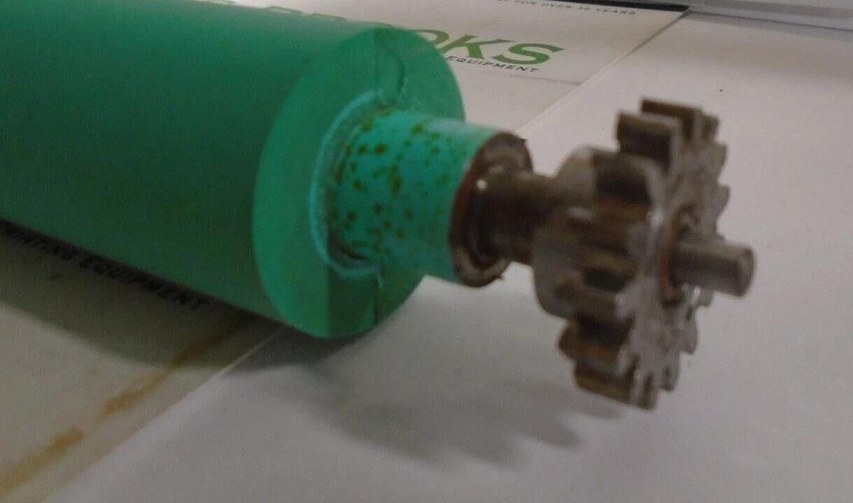 Multililth 1250W Lower Feed Roller (New Style), Part #13-8-208616