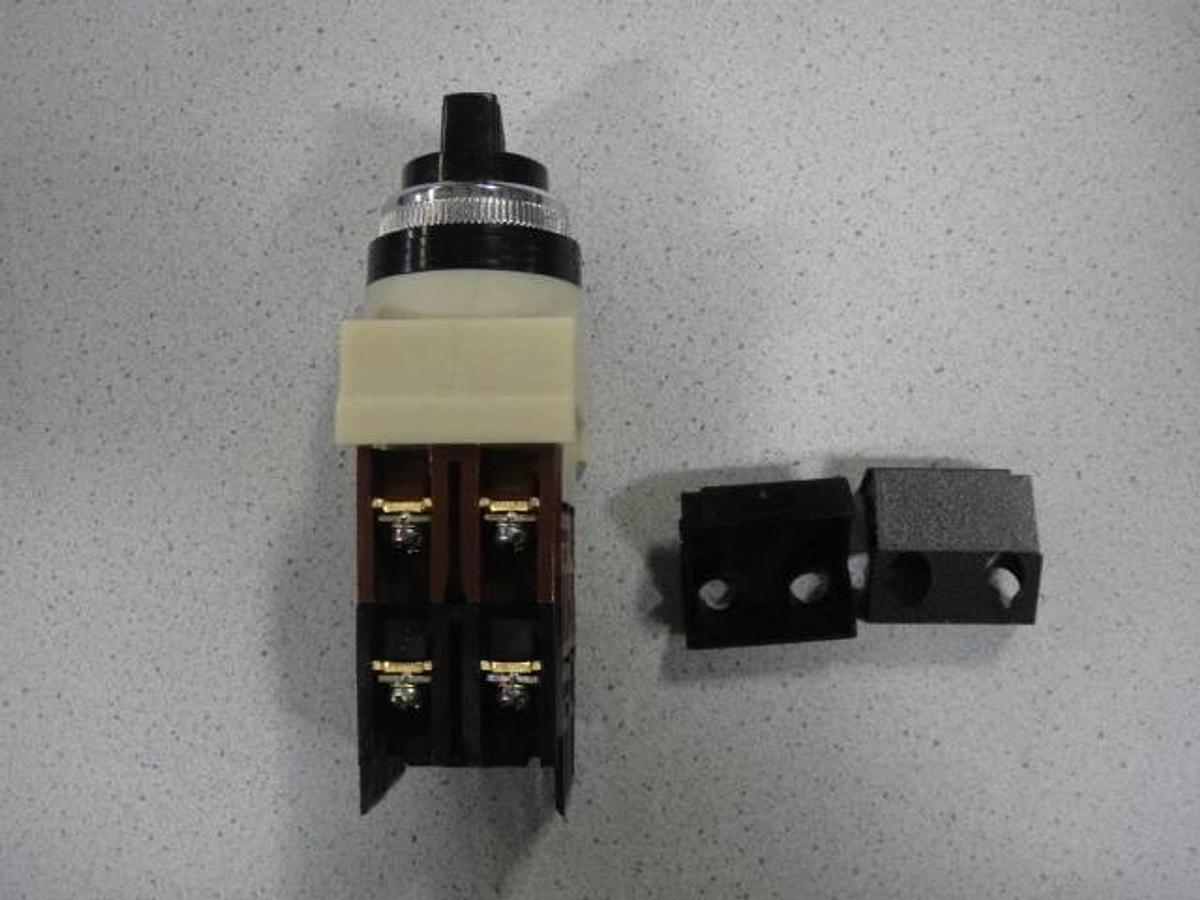 Used Hamada Command Push Switch, (P1822), Part #E13-95-05-3