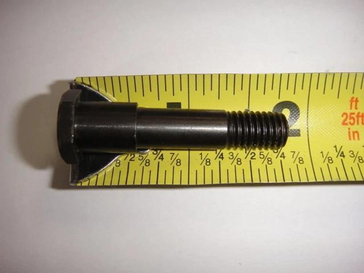 Hamada Shoulder Screw (HSS1) 1 3/4", Part #G26-82-3