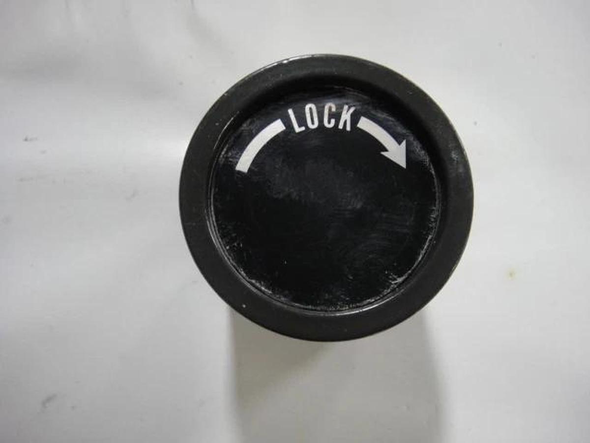 Used Hamada Adjustment Knob, Part #CM03-08A